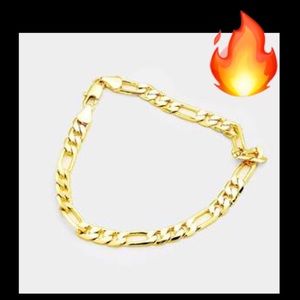 14K Gold Plated Figaro Chain Bracelet 7mm